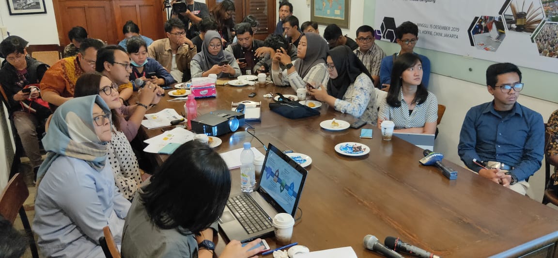 Pemerintah Diminta Libatkan Suara Publik dalam Omnibus Law